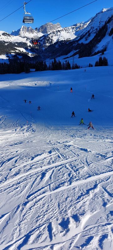 1.-Junior-Skitag_13.01.2024_Team-Lara-und-Steffi5