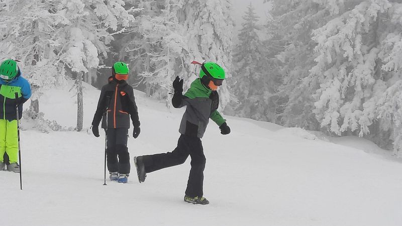 3.-Junior-Skitag_28.-Januar-2023_Team-Daenui7