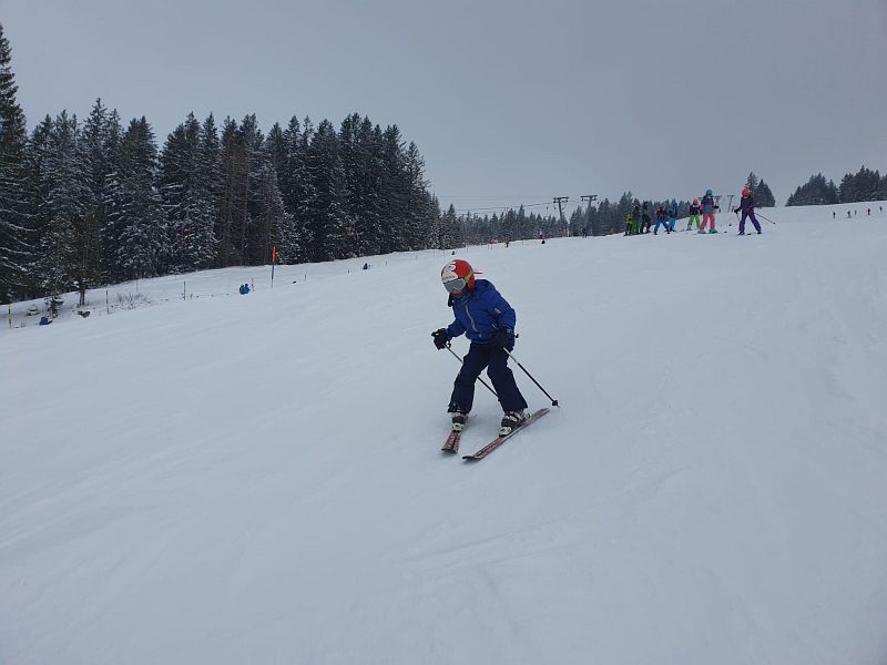 2.-Junior-Skitag_21.-Januar-2023_Team-Steffi10