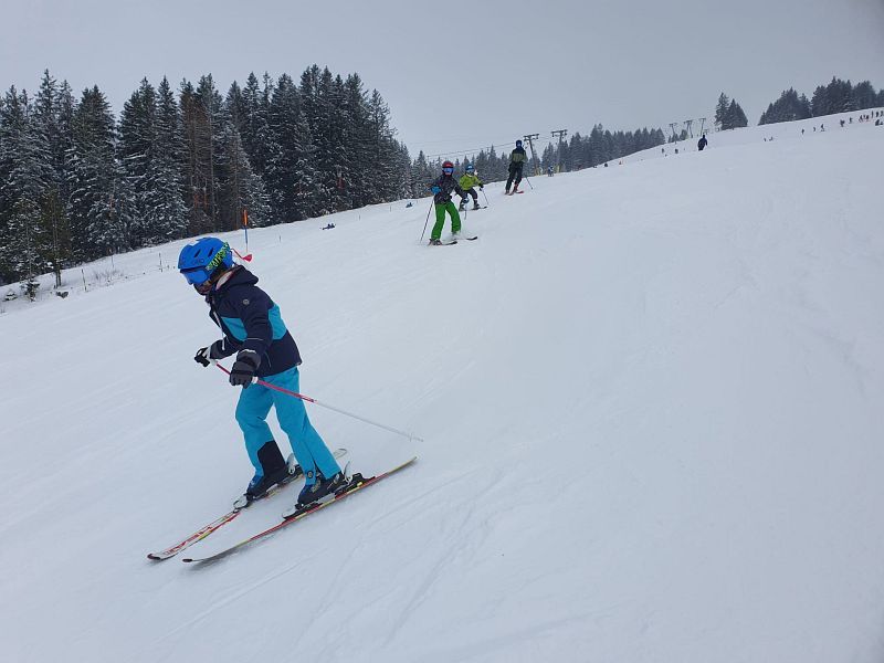 2.-Junior-Skitag_21.-Januar-2023_Team-Steffi6